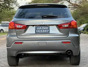 Mitsubishi RVR 2.0 2011 Gray