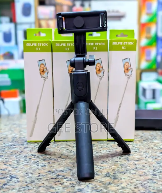 Brand New Selfie Stick R1 - 1
