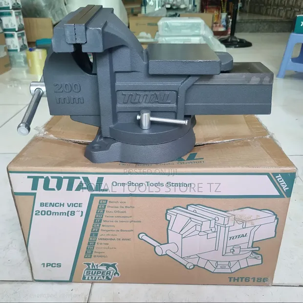 Total Bench Vice 8" (200mm) - 1
