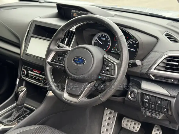Subaru Forester 2020 Silver - 1