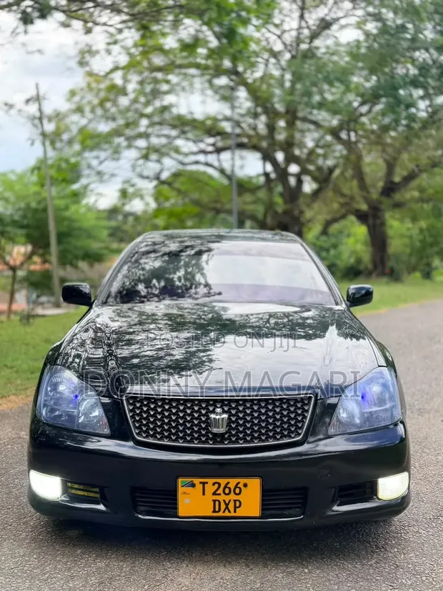 Toyota Crown Athlete 2007 Black - 1