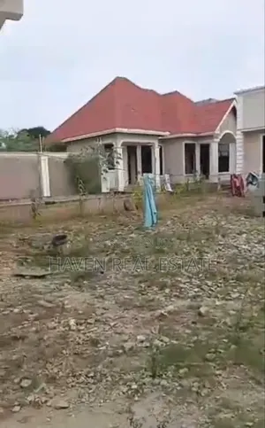 3 Bedroom House for Sale in Ada Estate