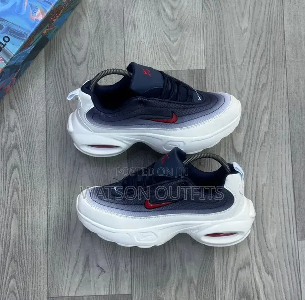 Nike Air Max Leather Sneakers - 1