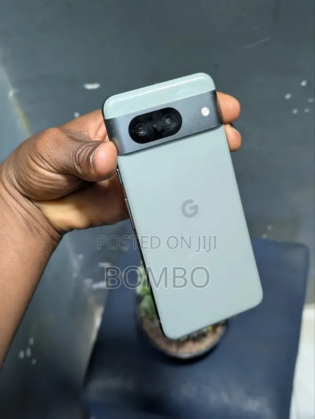 Google Pixel 8 128GB Gray - 1