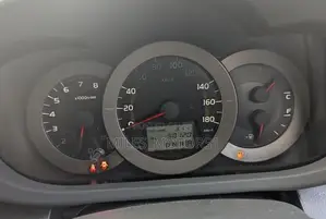 Toyota Vanguard 2012 White