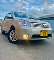 Toyota Raum 2004 Silver - 3