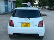 Toyota IST 2005 White - 3