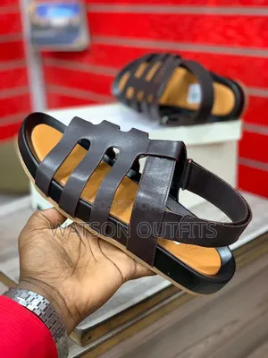 Zara Men's Leather Sandals