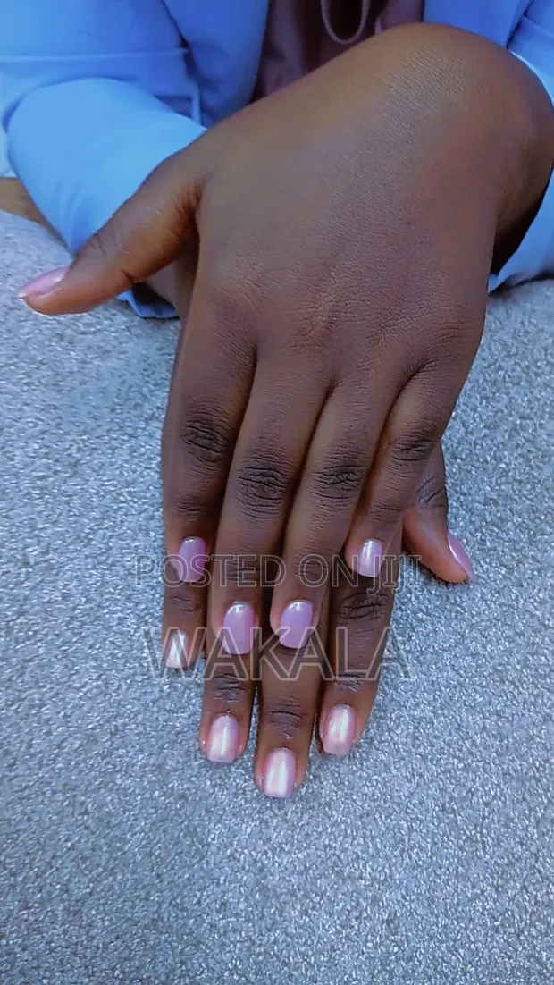 Hard Gel Nails - Pearl Pink Glazed Donut | Short Squoval - 1