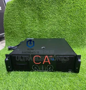 Soundsoft Professional Booster/Power Amplifier CA 12