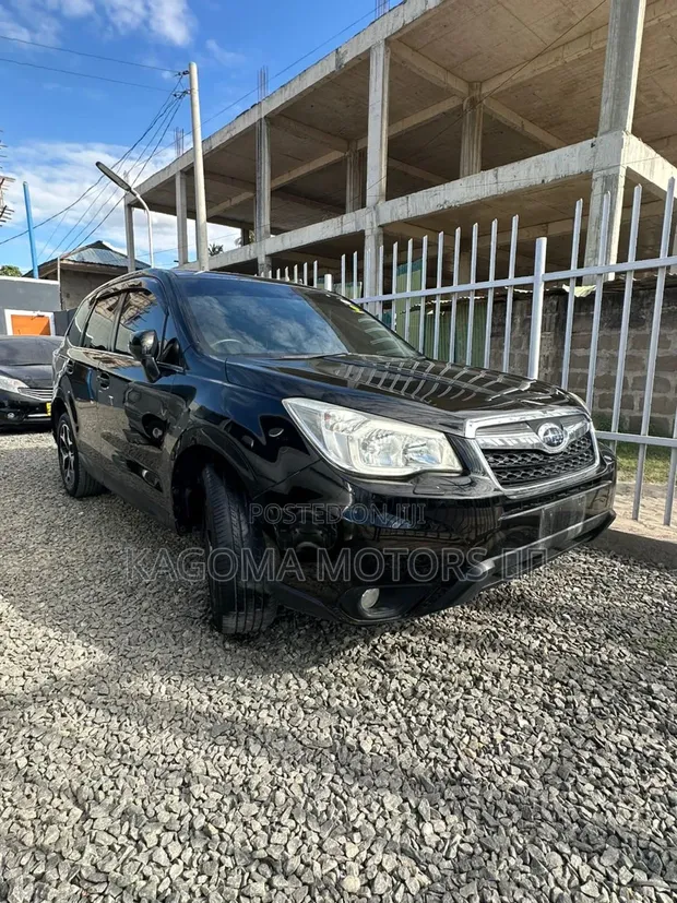 Subaru Forester 2014 Black - 1