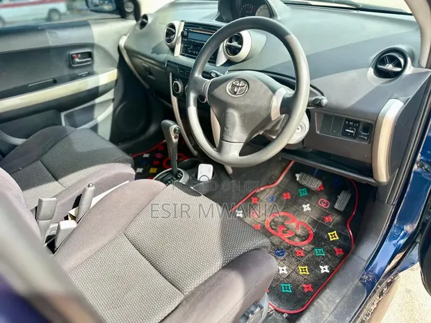 Toyota IST 2004 Blue - 1