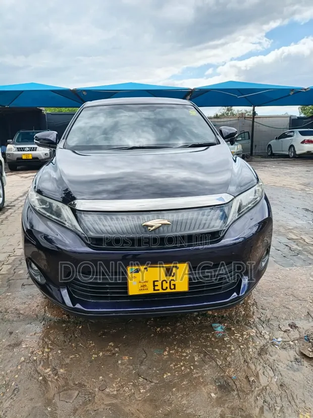 Toyota Harrier 2015 Black - 1