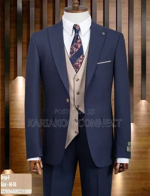 Men's Dark Blue Three-Piece Classic Suit