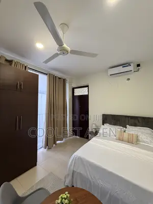 Studio chenye Samani katika Eneo la Coolest Estate, Kawe