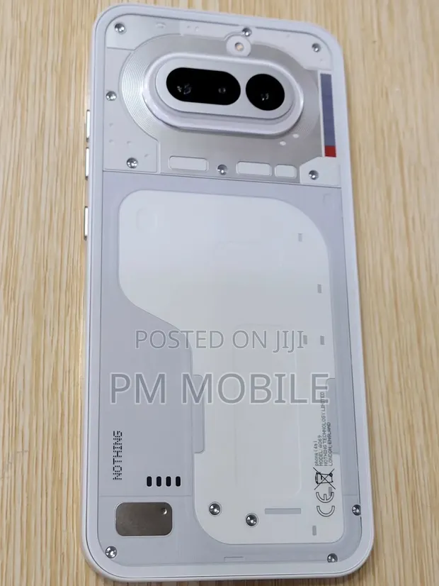 Nothing Phone 4a 256GB Nyeupe - 1