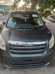 Toyota Noah 2008 - 4