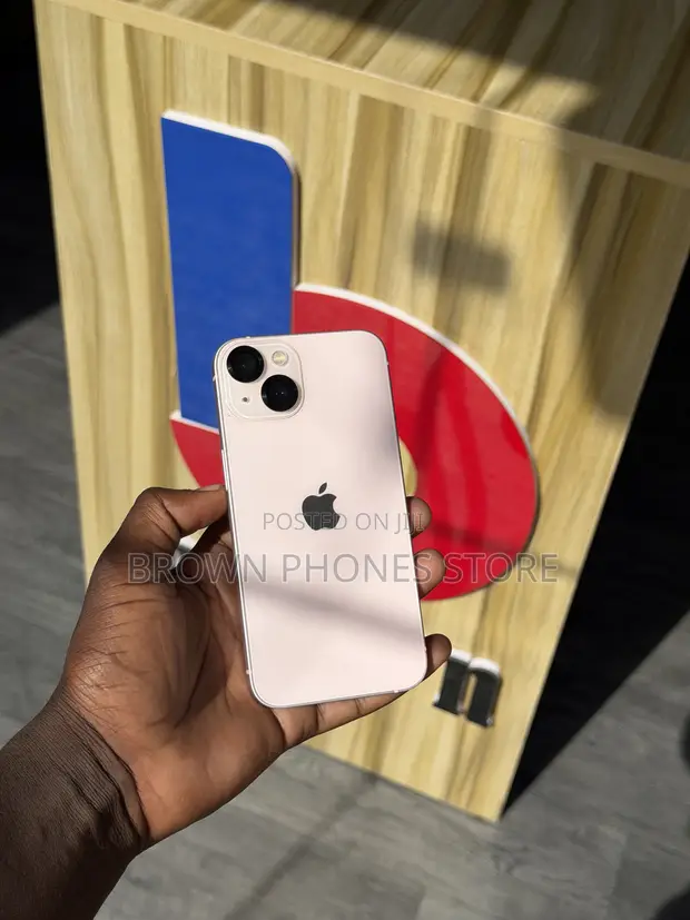 Apple iPhone 13 128GB Pink - 1
