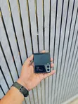 New Samsung Galaxy Z Flip3 5G 256GB Black - 1
