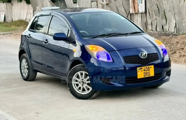 Toyota Vitz 2006 Bluu - 1