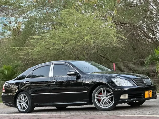 Toyota Crown Athlete 2006 Black - 1