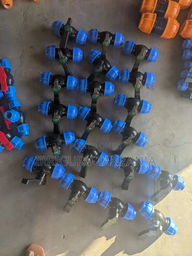 HDPE Gate Pipe Fittings - 1