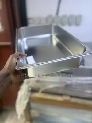 Commercial Stainless Steel GN Pan with Cover - 1/1 10cm