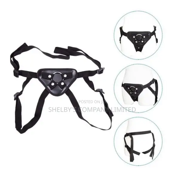 Aichun Beauty Strap On Kit - Black Leather - 1