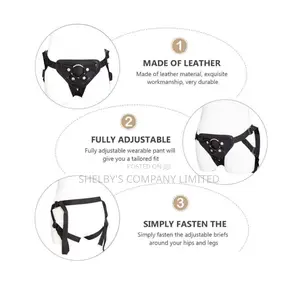 Aichun Beauty Strap On Kit - Black Leather