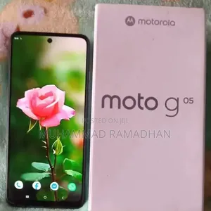 Motorola Moto G05 Mpya 128GB Nyekundu