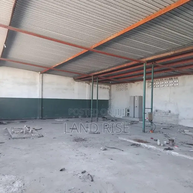 Warehouse for Rent - 400 sqm, Nyerere Road Industrial Area - 1