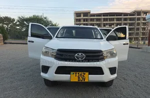 Toyota Hilux Revo 2016