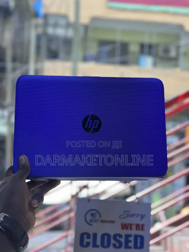 HP Stream 11 Laptop - Refurbished - 1