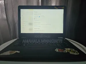 Dell Latitude E7270 Laptop - Intel Core i5, 8GB RAM, 250GB SSD