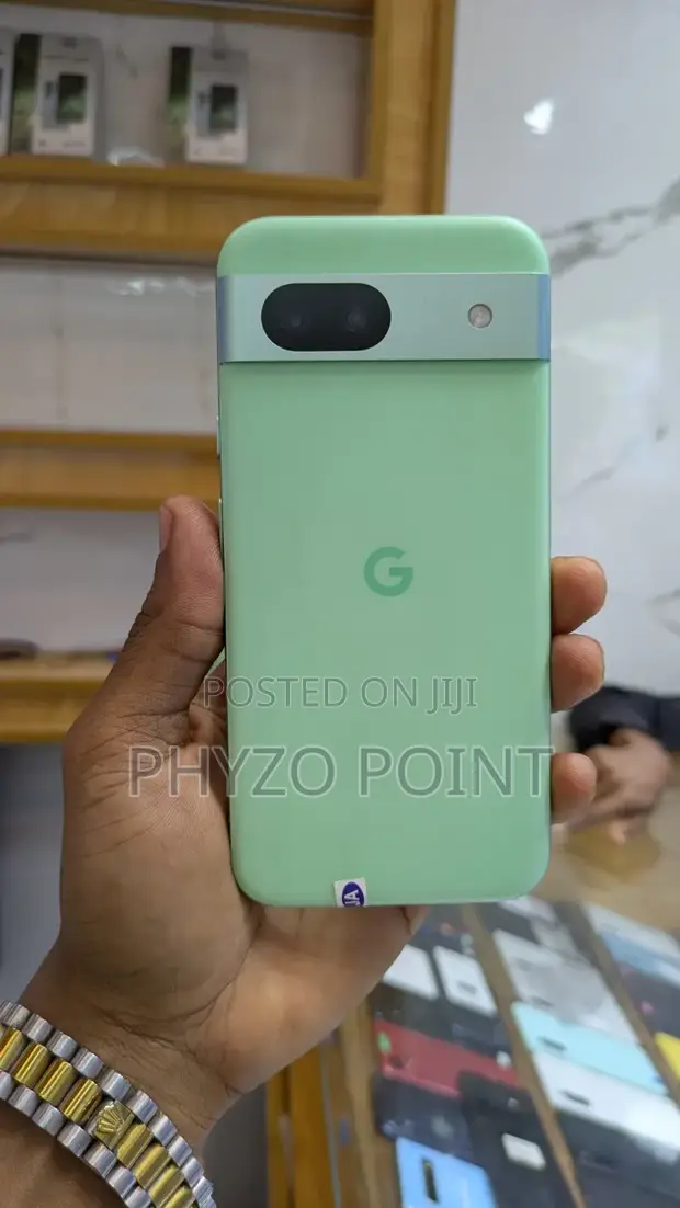 Google Pixel 8a 128GB Green - 1
