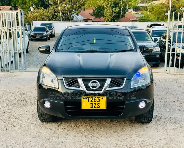 Nissan Dualis 2009 Matt Black - 1