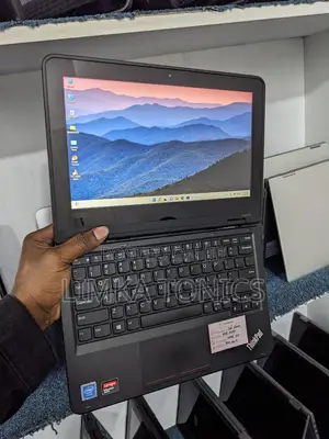 Laptop Lenovo Yoga 11e 8GB RAM Intel Celeron 128GB SSD Convertible