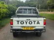 Toyota Hilux 2000 Double Cab Off-White - 3
