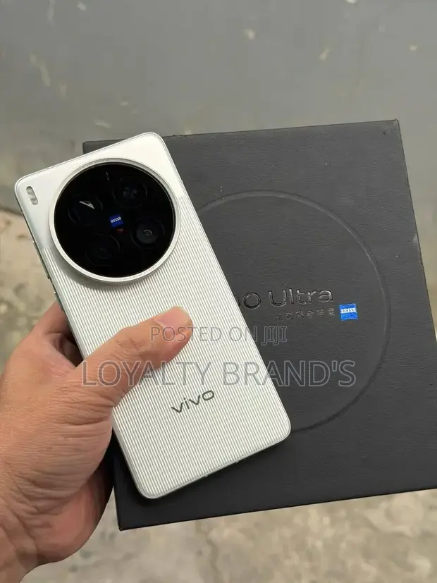 New Vivo X200 Ultra 512GB Silver - 1