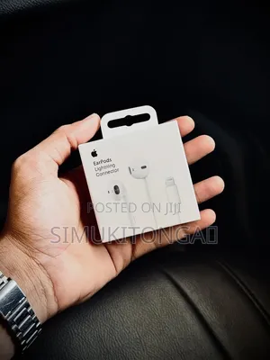 Apple iPhone Wired Earphones (USB-C)