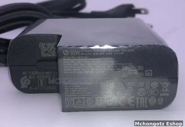 HP 65W USB-C Power Adapter - 1