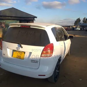 Toyota Corolla Spacio 2003