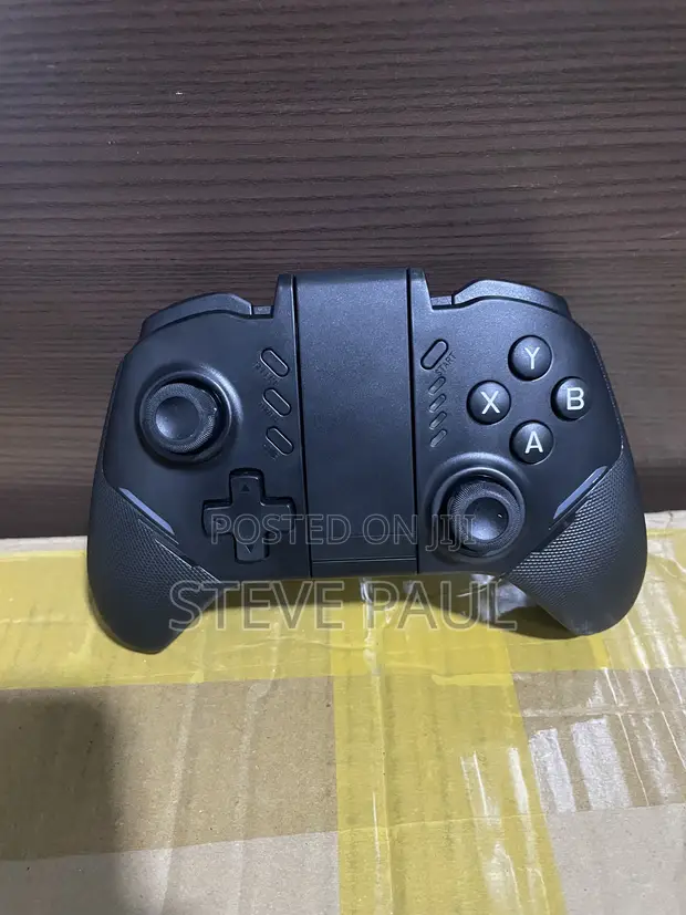Portable Bluetooth Game Controller for Smartphone - 1