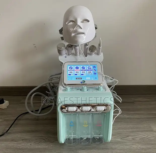 7-in-1 HydraFacial Machine - 1