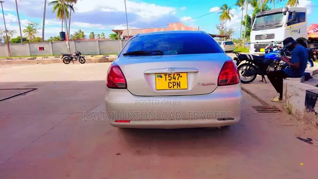 Toyota Verossa 2003 Silver - 1