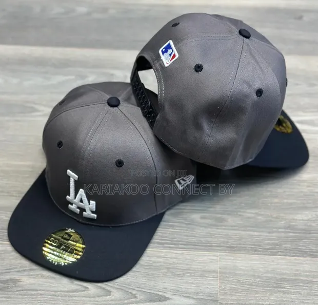 Urban Snapback Flat-Brim Hats - 1