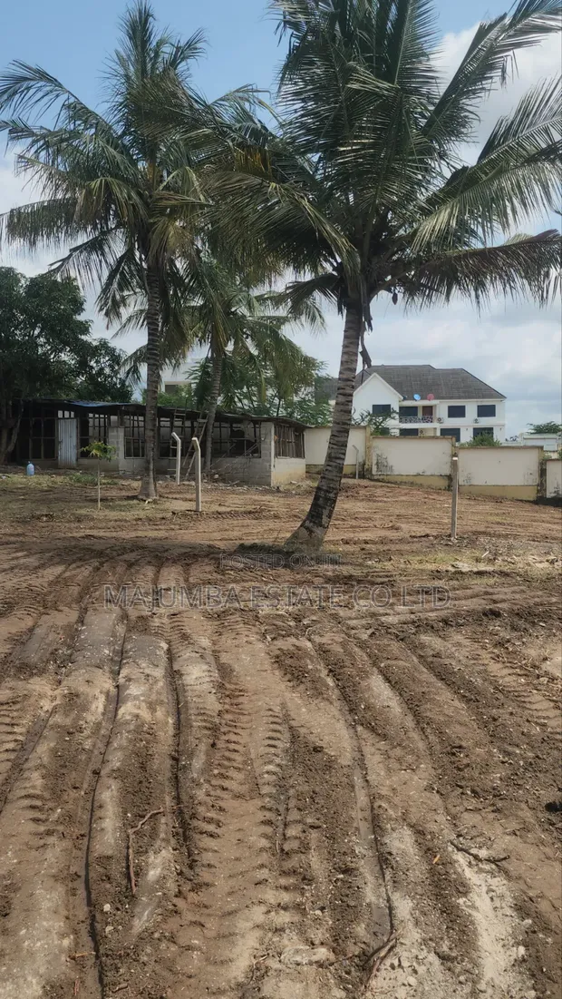 Land for Sale - Wazo Contena, Madale - 1