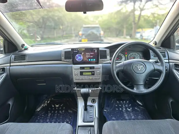 Toyota Corolla RunX 2004 Nyeusi - 1
