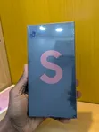 New Samsung Galaxy S22 Ultra 128GB - 5