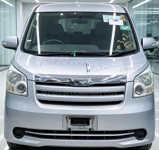 Toyota Noah 2009 - Foreign Used - 1